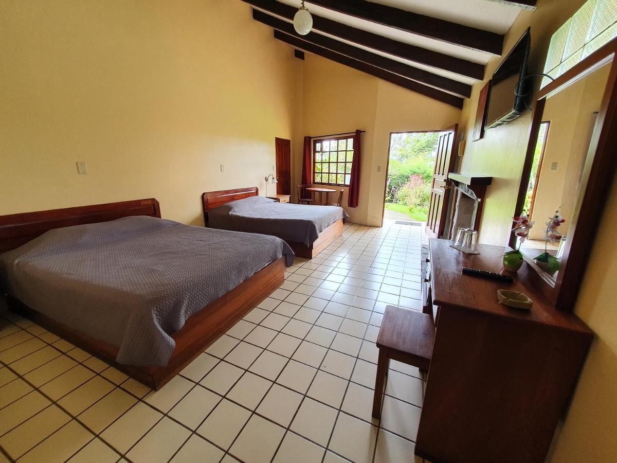 Hotel Villa Zurqui San Isidro  Εξωτερικό φωτογραφία